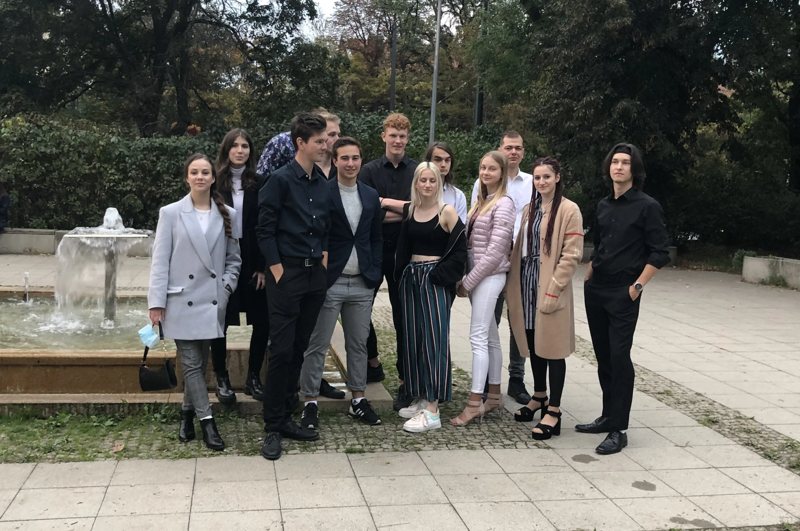 KULTURNĚ HISTORICKÁ EXKURZE MATURITNÍ TŘÍDY S4A DO PRAHY 1 Praha 11 1 scaled