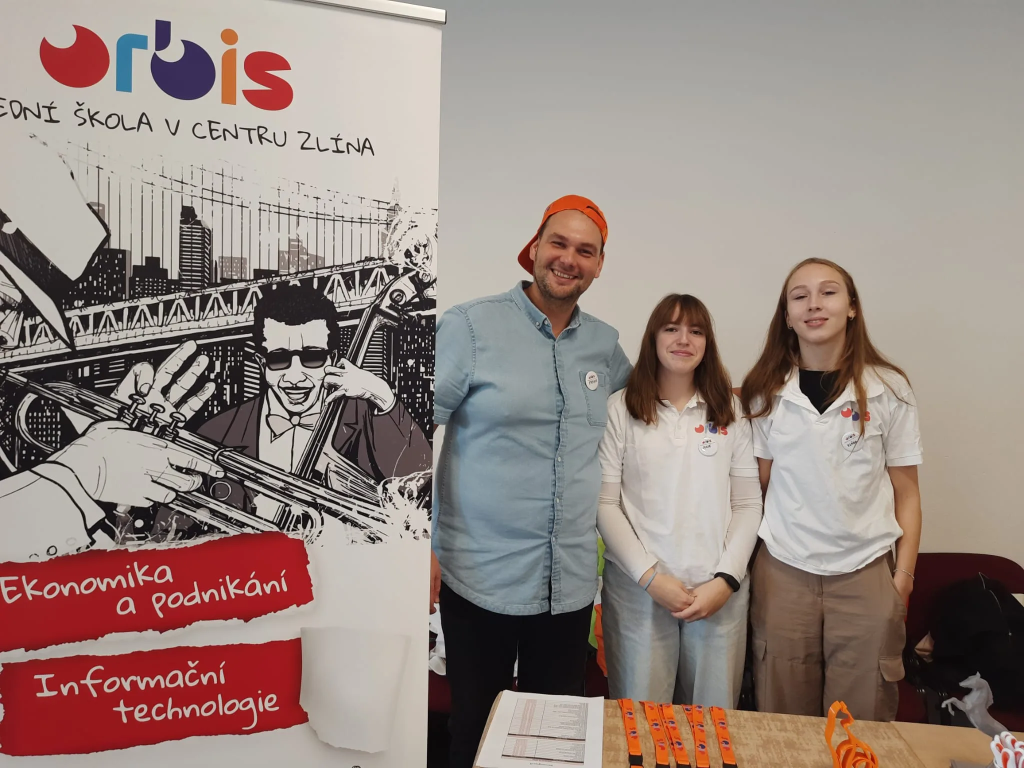 SŠ Orbis na Přehlídce středních škol a pracovního uplatnění v Uherském Hradišti 9 1000074471 1