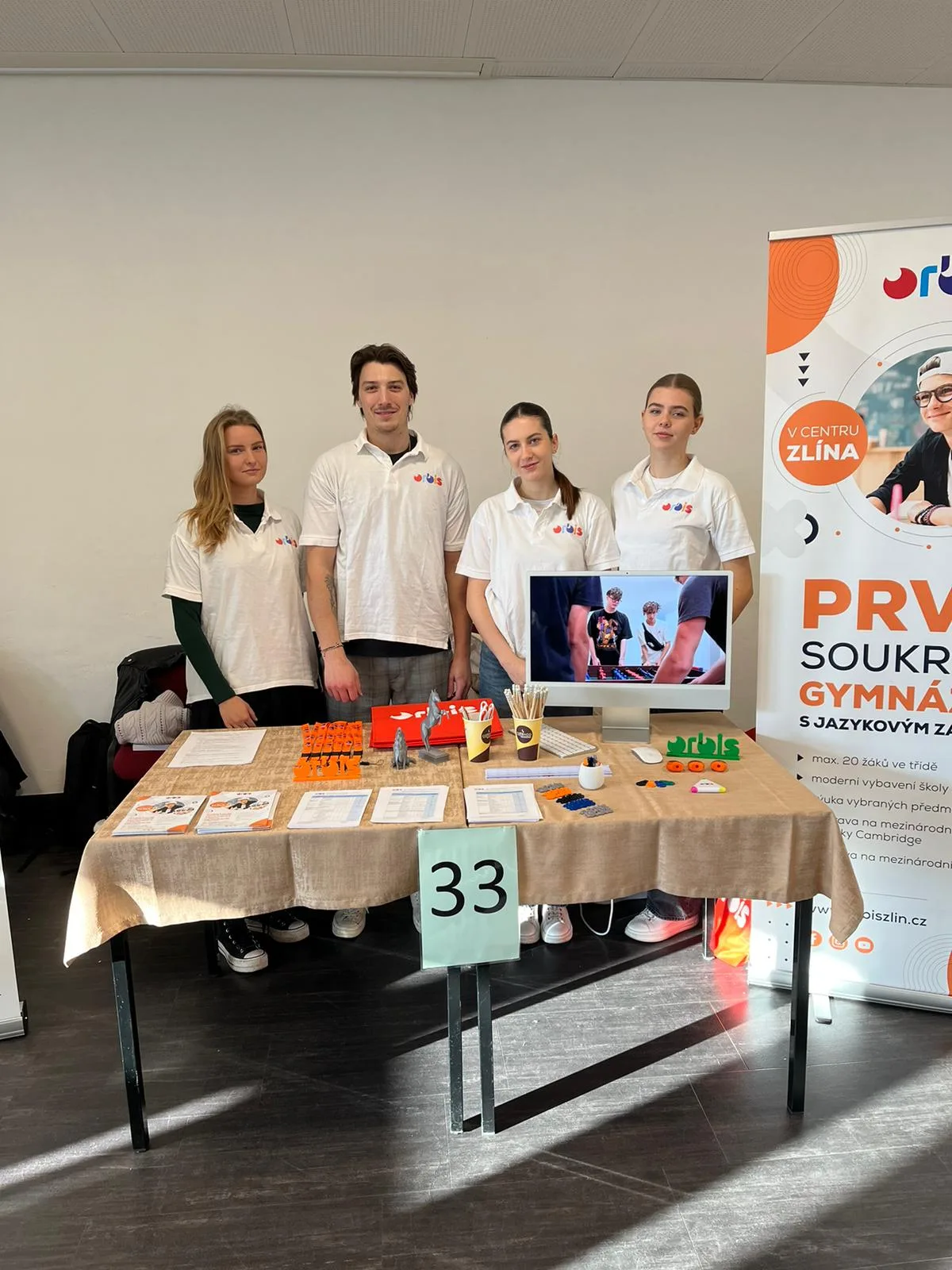 SŠ Orbis na Přehlídce středních škol a pracovního uplatnění v Uherském Hradišti 2 1000074549 1