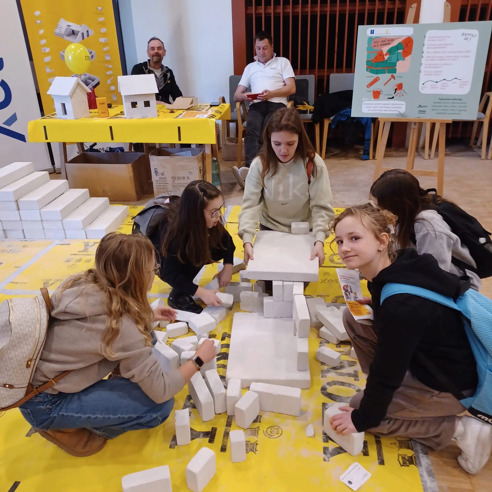 Tradice a řemesla na Valašsku – zážitkové dopoledne 4. a 5. ročníku 1 dee69ef4 eb39 4184 af4a fd2692aa1ff3 1