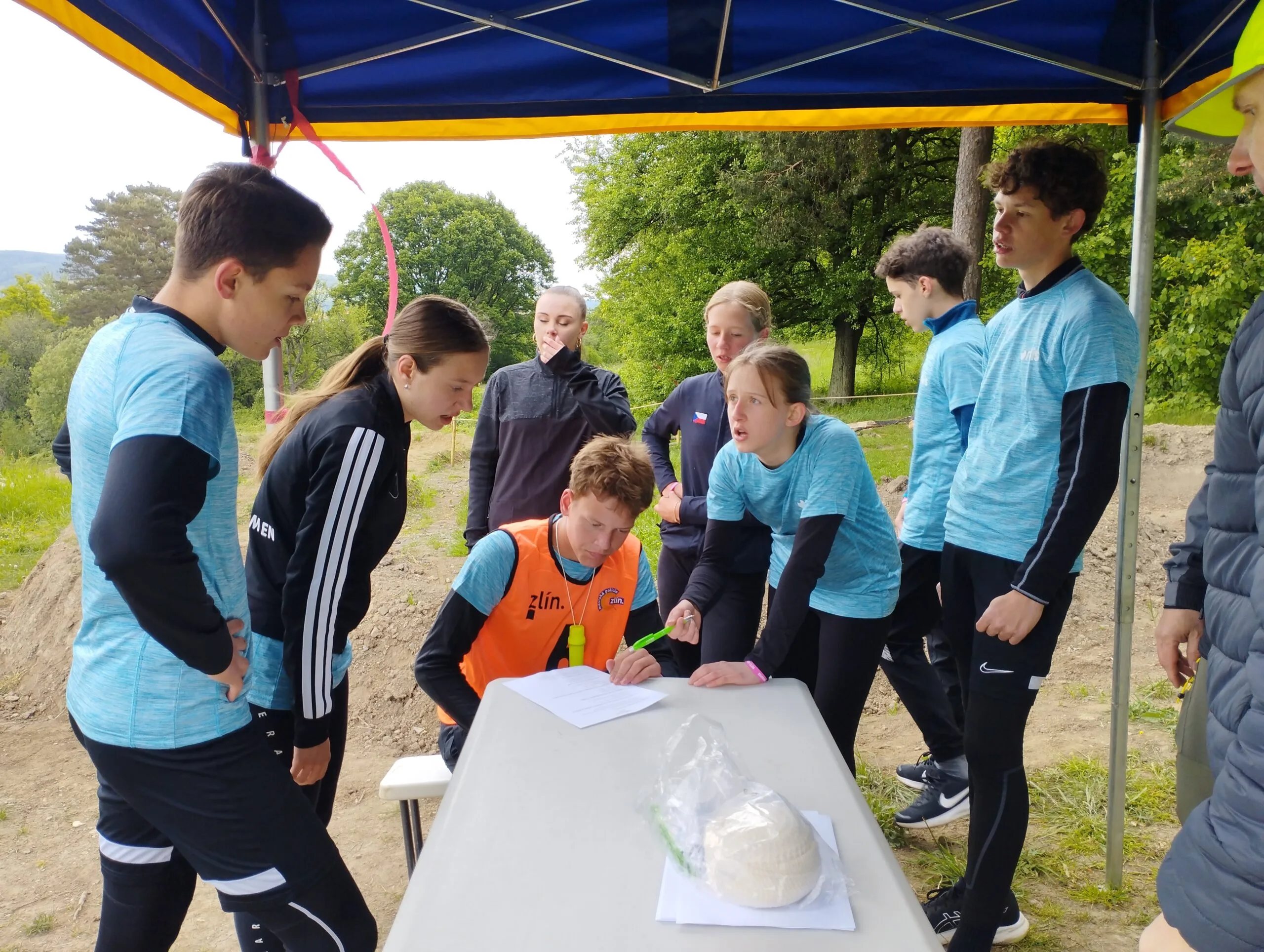 Survival 2025 – ohlédnutí za sportovní výzvou osmáků 3 6 scaled 1