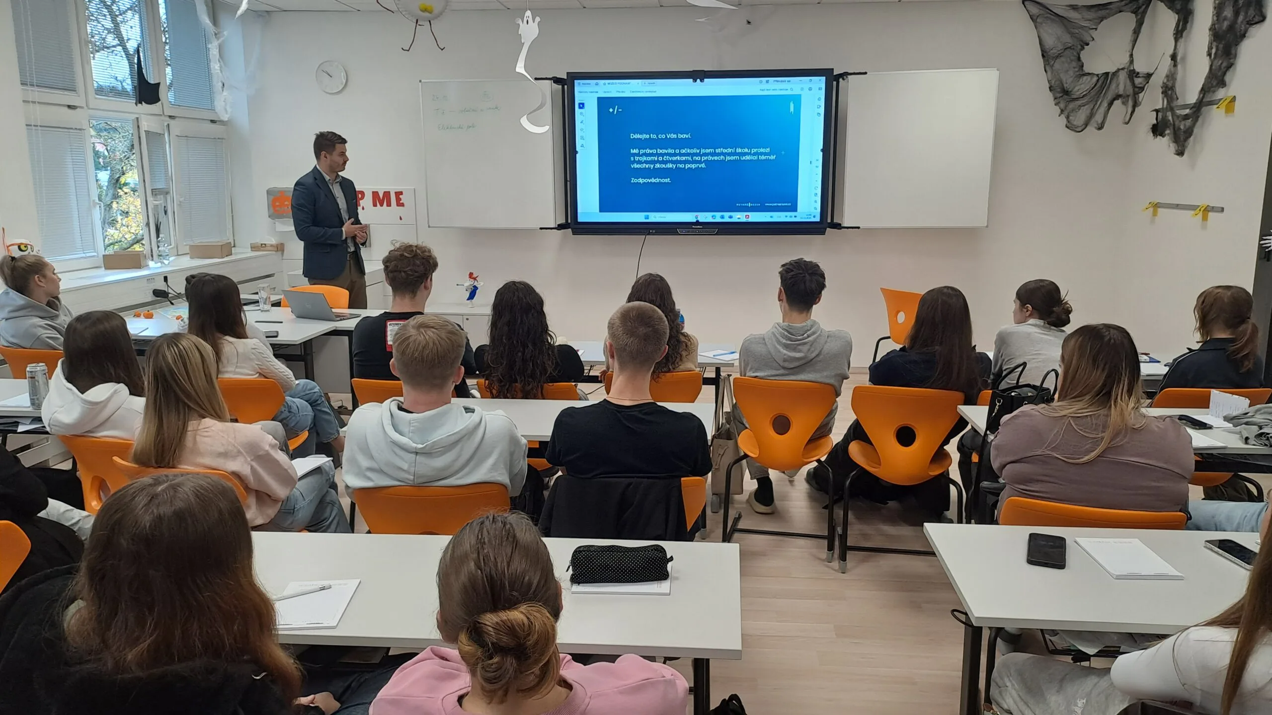 Inspirace z praxe pro naše studenty 5 20251024 104955 scaled 1