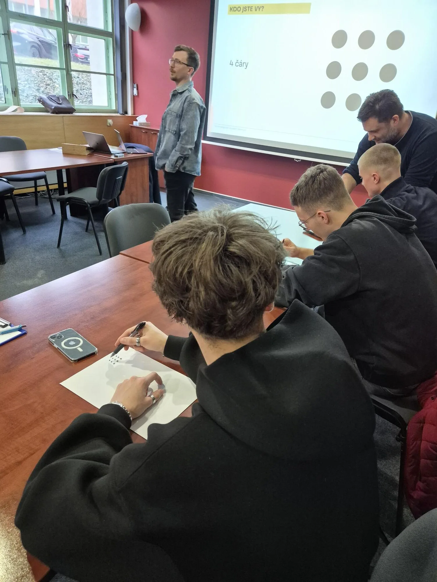 Návštěva Technologického inovačního centra ve Zlíně 2 20251210 123511 rotated 1