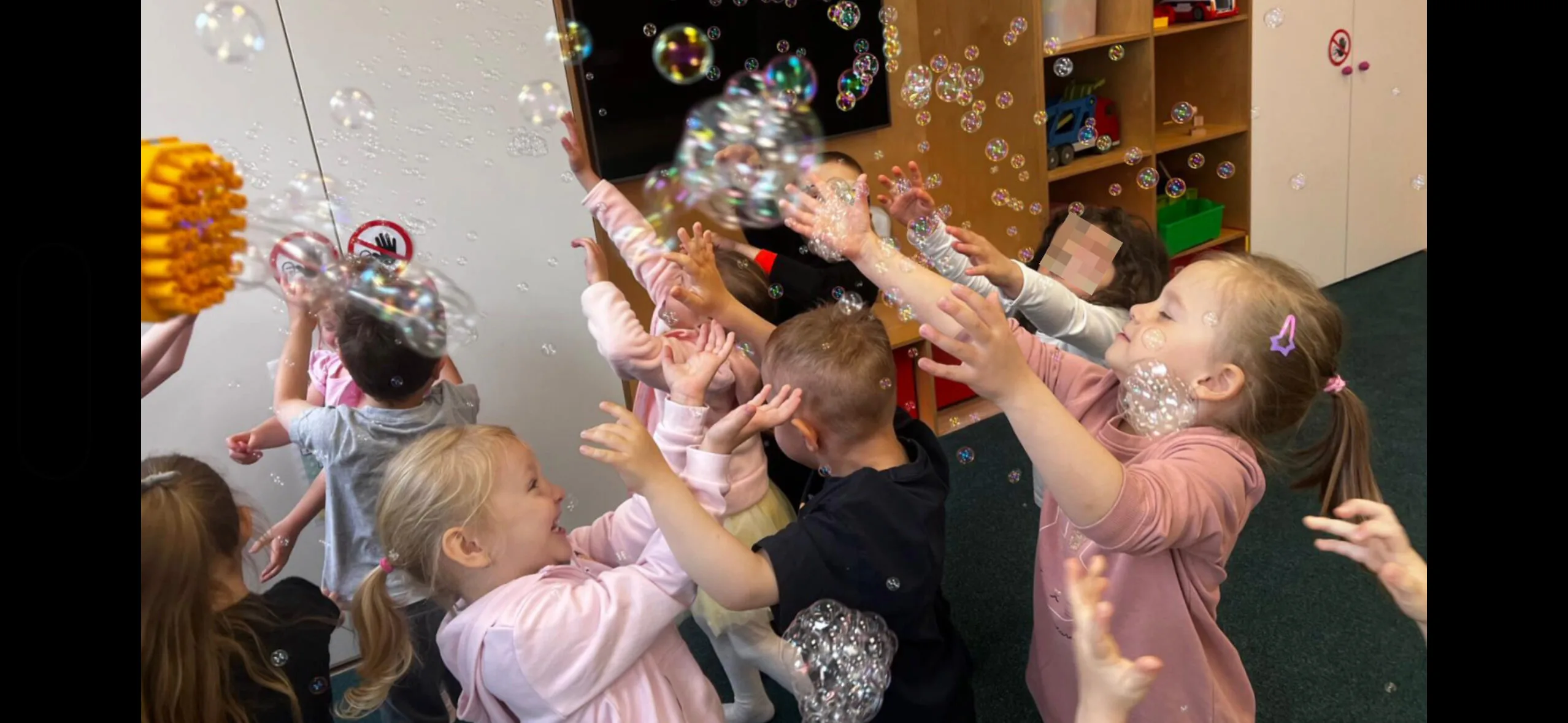 Včelky v akci: příroda, bubliny a dobrodružství 3 IMG 2770 rotated 3