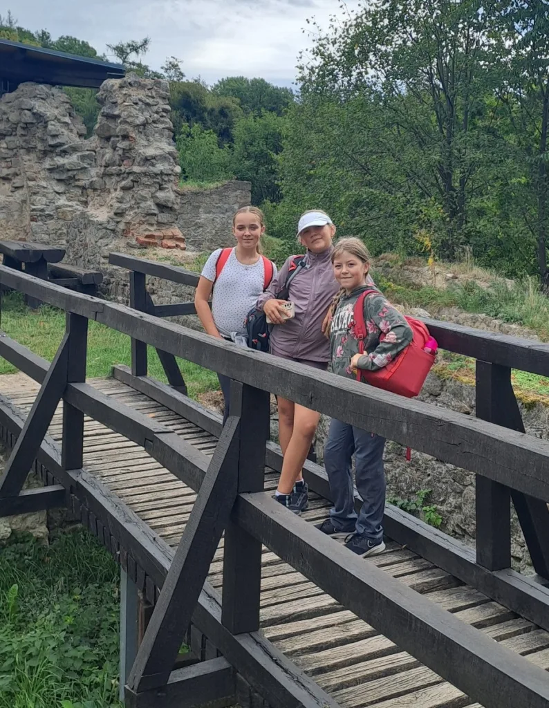 Šesťáci vyrazili dobýt hrad Lukov 4 20260903 104219